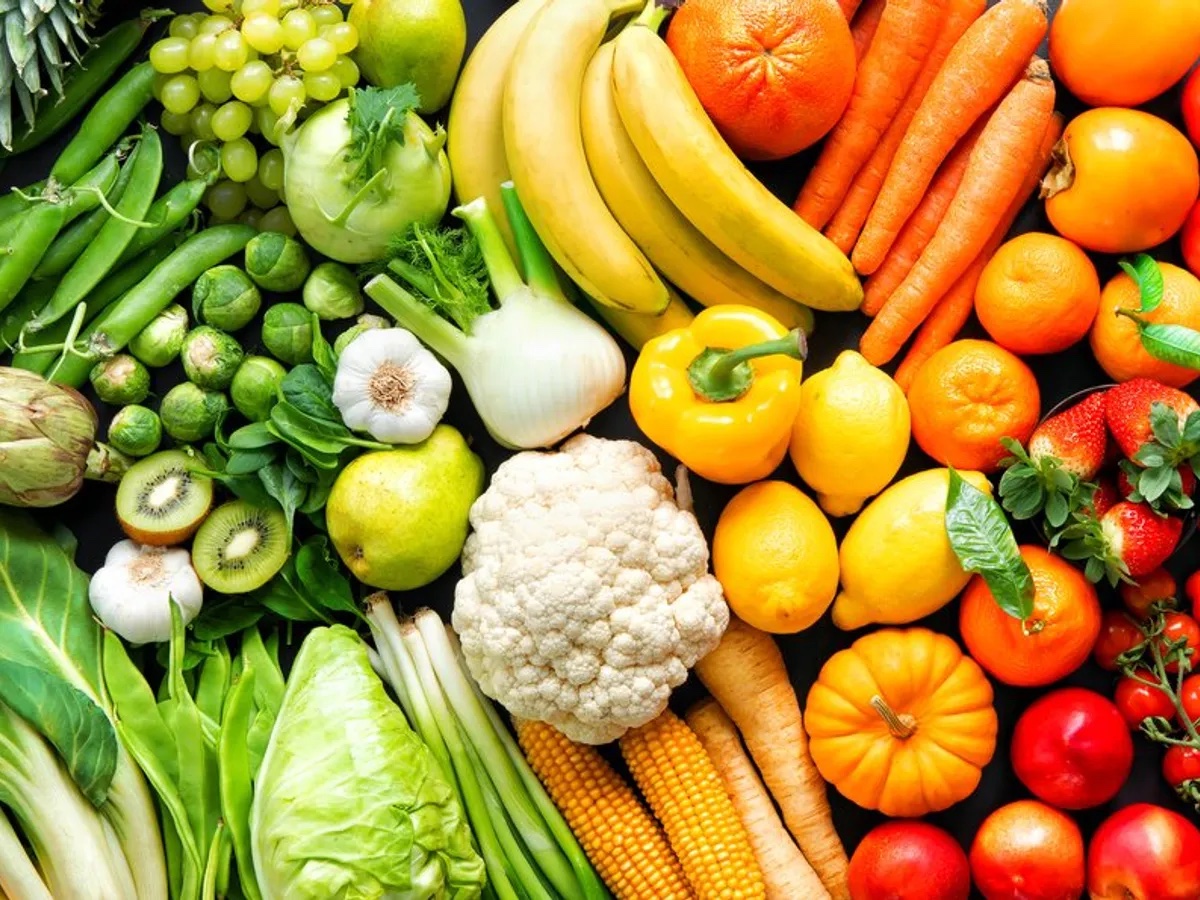 Picture of fruits and vegetables, very colourful